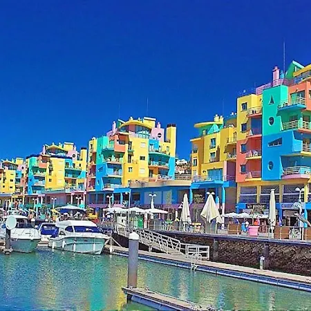Apartment Luxury 1 Bedroom, Marina De Near Old Town *